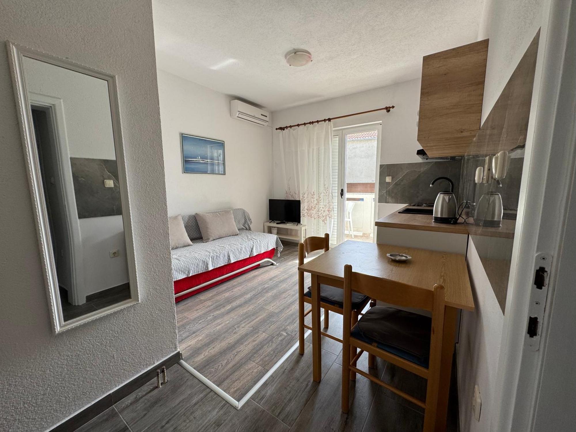 Apartment Makarska M&I, Free Private Parking מראה חיצוני תמונה