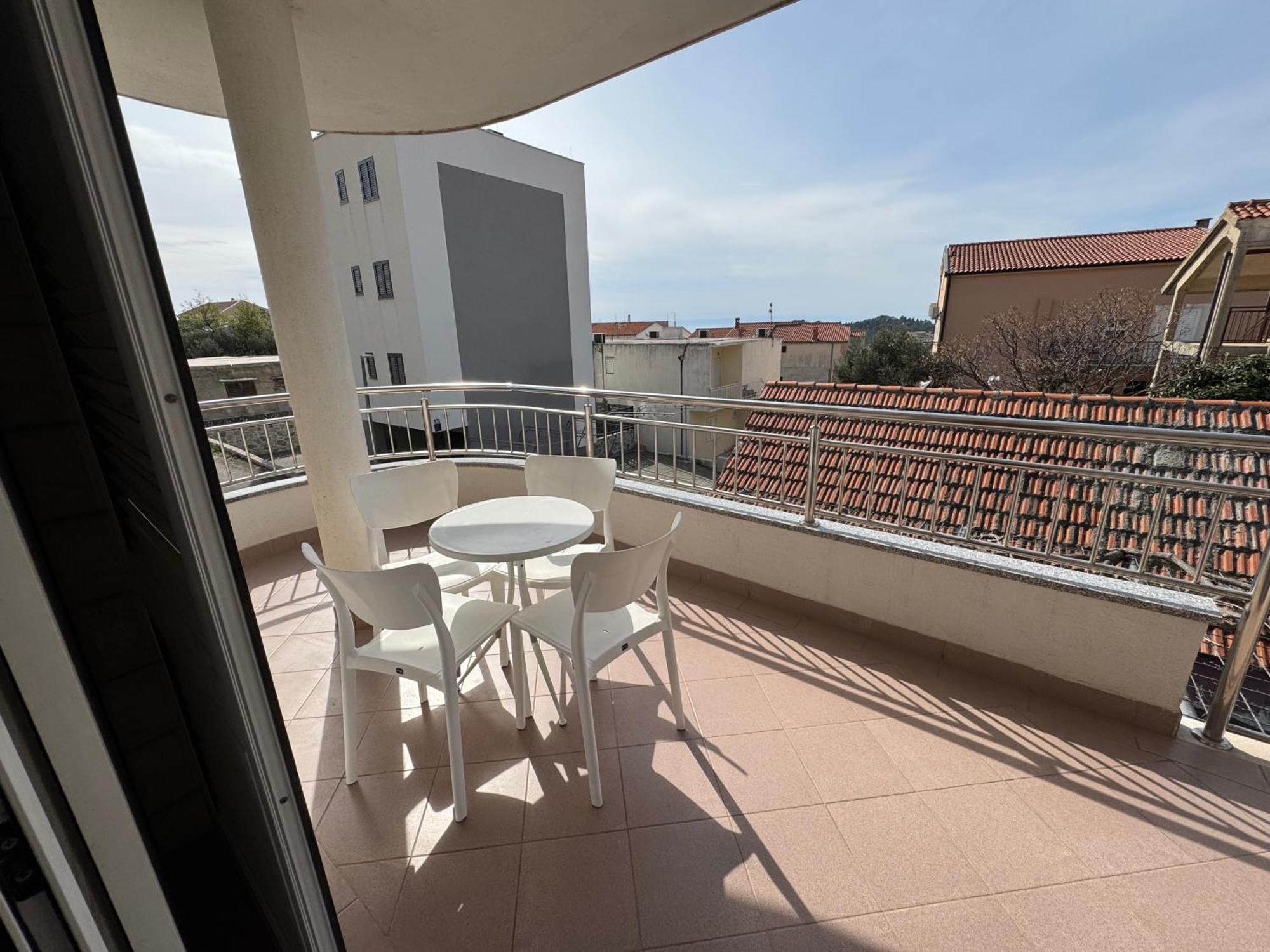 Apartment Makarska M&I, Free Private Parking מראה חיצוני תמונה