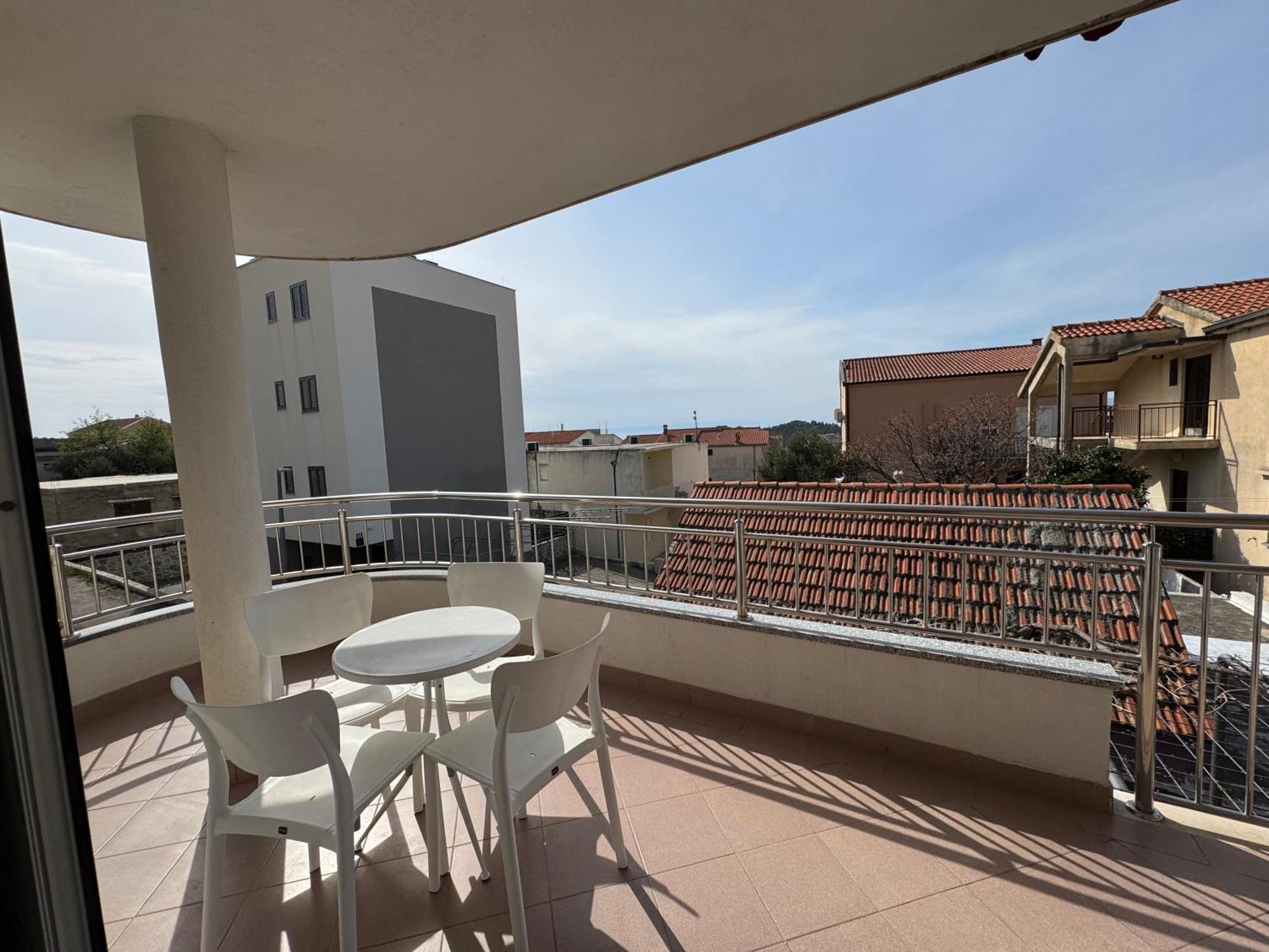 Apartment Makarska M&I, Free Private Parking מראה חיצוני תמונה